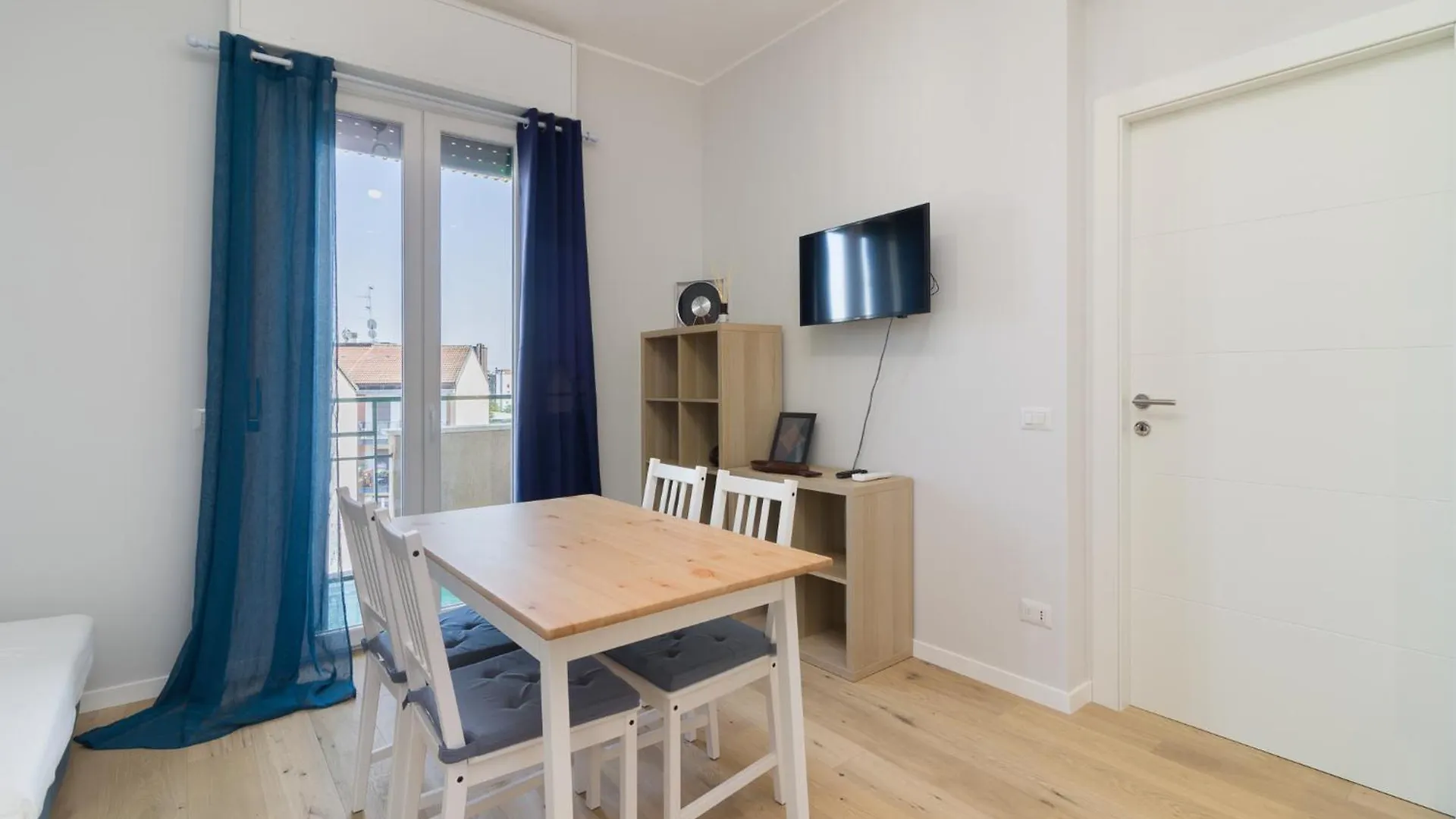 Apartment Splendido Bilocale Tra City-Life E San Siro Milan Italy